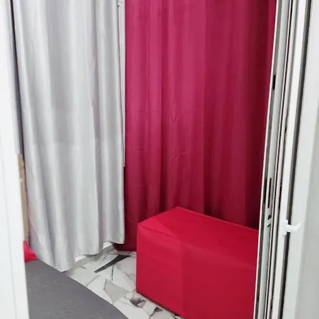 Luxury Fully Equipped In Village Center Apartment *
