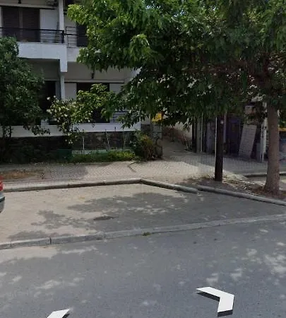 Luxury Fully Equipped In Village Center Apartment