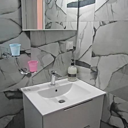Апартаменты Luxury Fully Equipped In Village Center